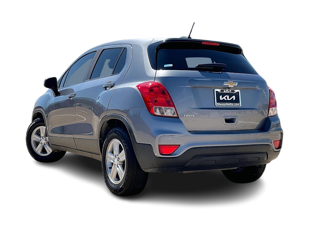Thumbnail: 2020 Chevrolet Trax - 4