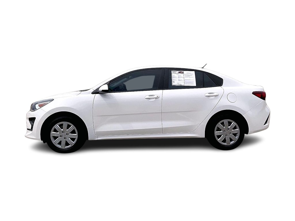 Thumbnail: 2023 Kia Rio - 3