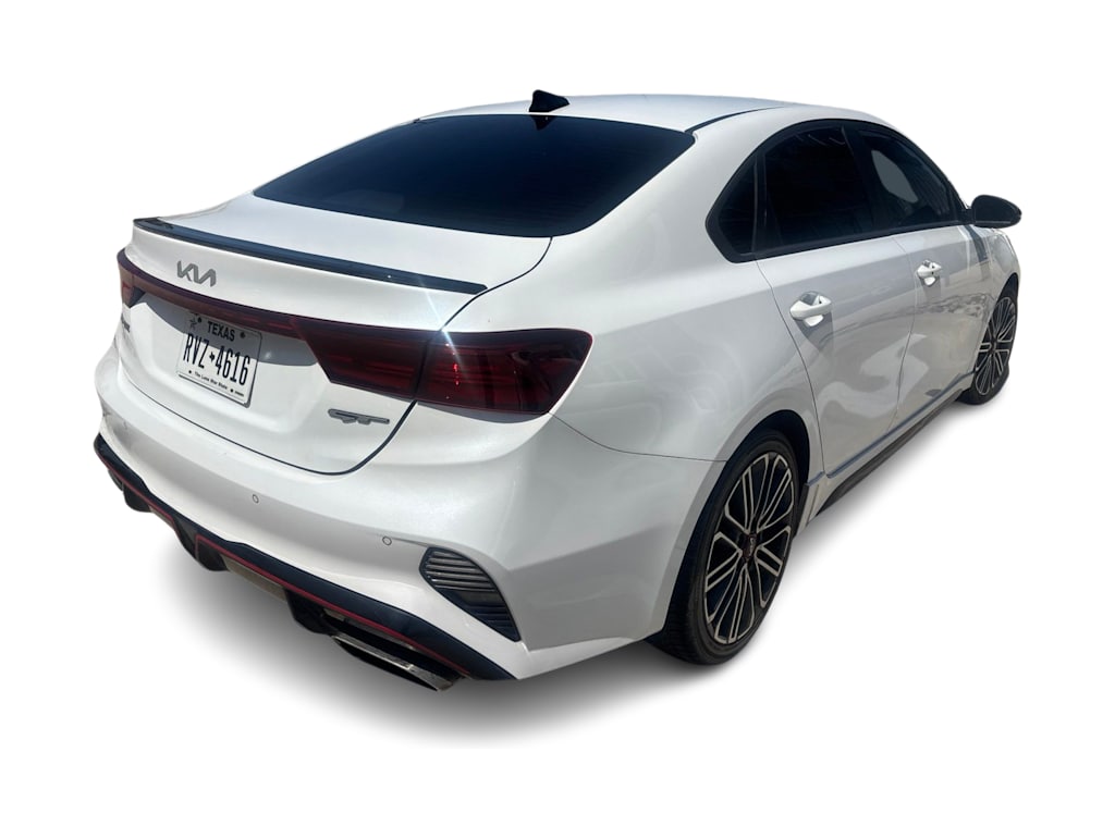 Thumbnail: 2022 Kia Forte - 11