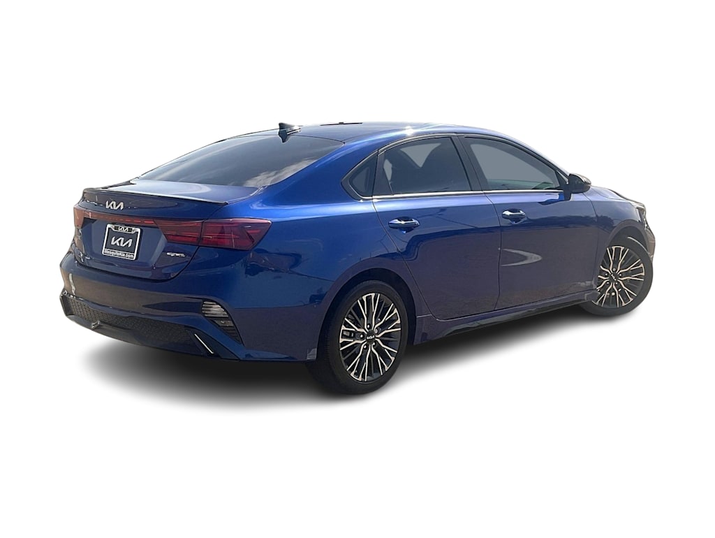 Thumbnail: 2024 Kia Forte - 22