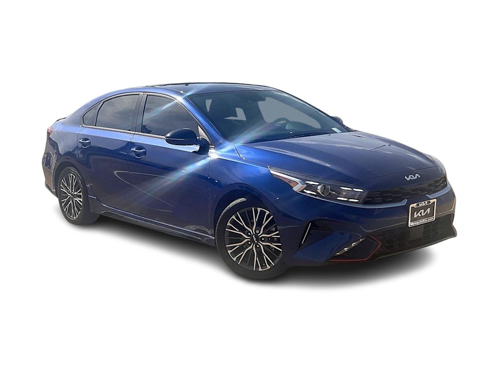 Thumbnail: 2024 Kia Forte - 21