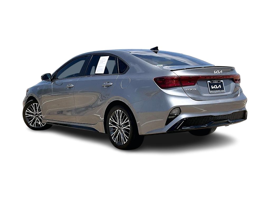 Thumbnail: 2022 Kia Forte - 4