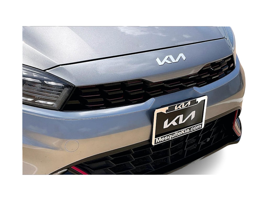 Thumbnail: 2022 Kia Forte - 32