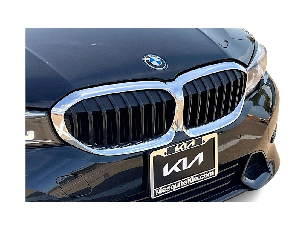 Thumbnail: 2022 BMW 3 Series - 32