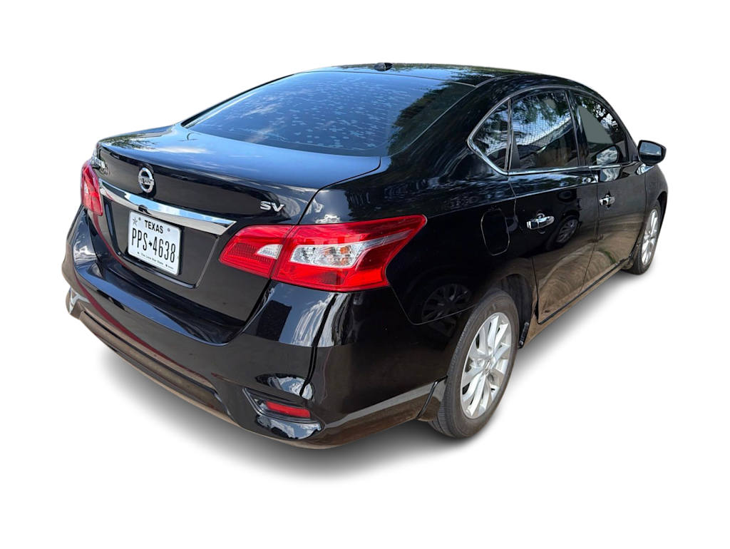 Thumbnail: 2018 Nissan Sentra - 9