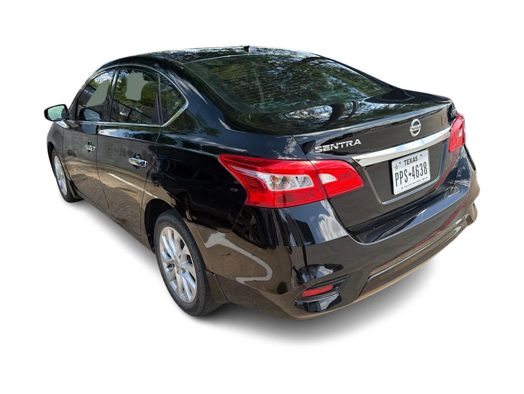 Thumbnail: 2018 Nissan Sentra - 3