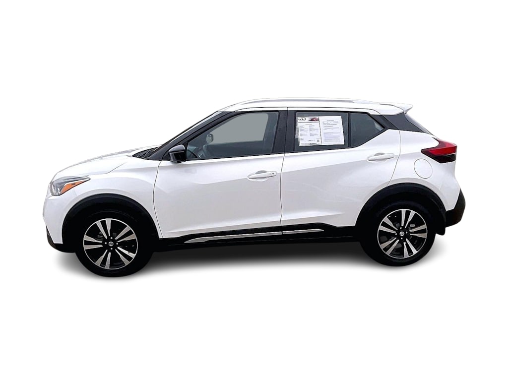 Thumbnail: 2019 Nissan Kicks - 3