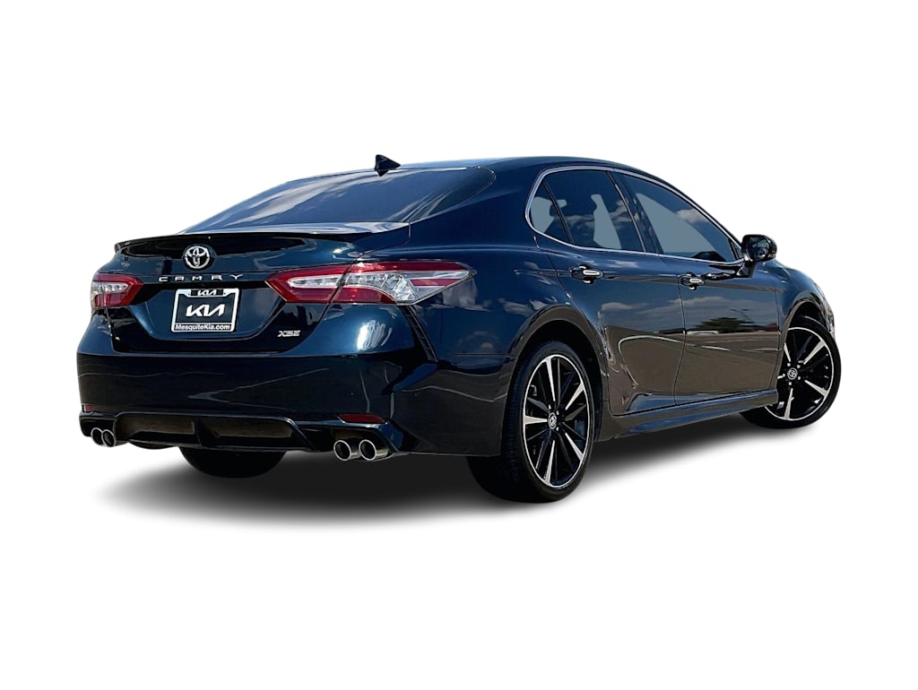 Thumbnail: 2019 Toyota Camry - 22