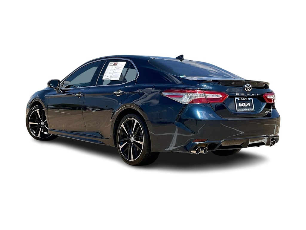 Thumbnail: 2019 Toyota Camry - 4