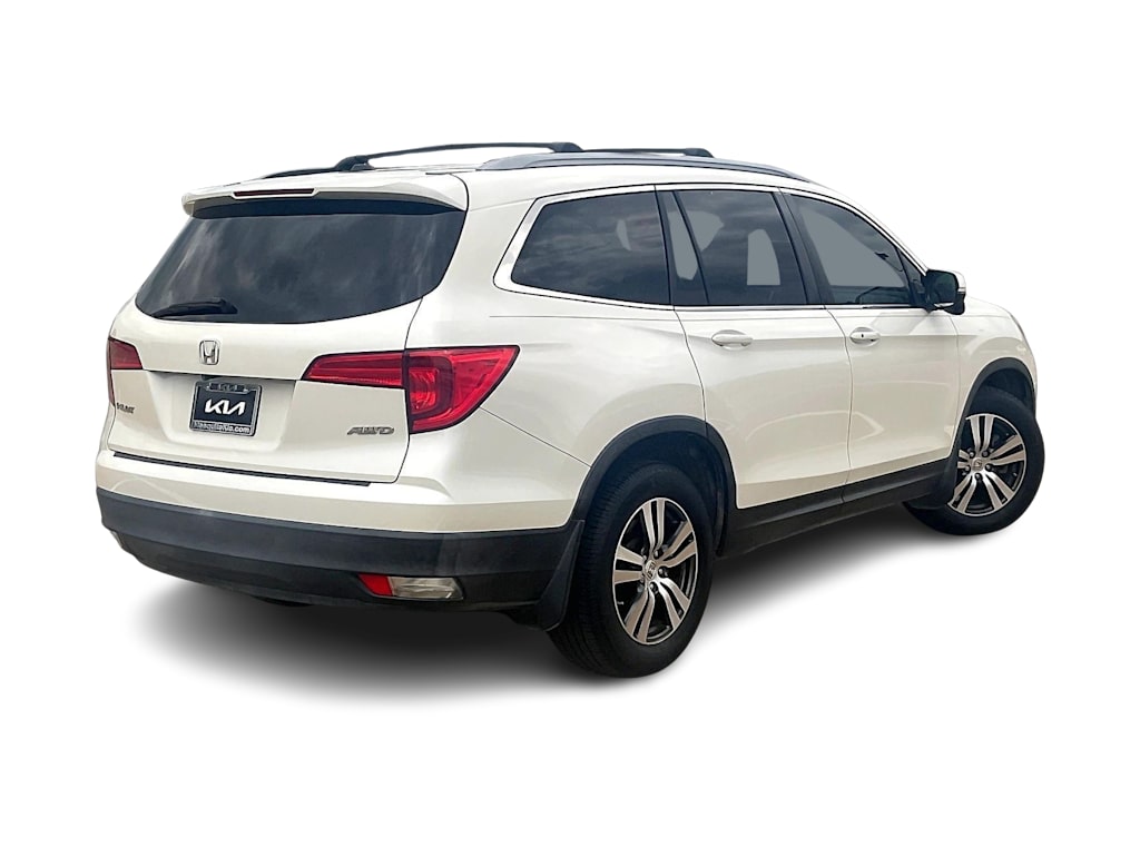 Thumbnail: 2016 Honda Pilot - 21