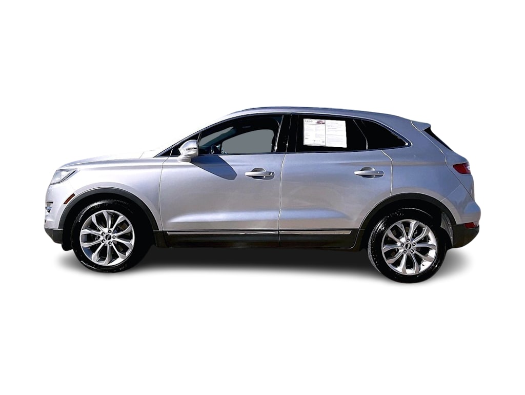Thumbnail: 2015 Lincoln MKC - 3