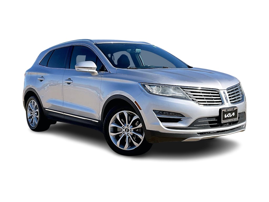 Thumbnail: 2015 Lincoln MKC - 23