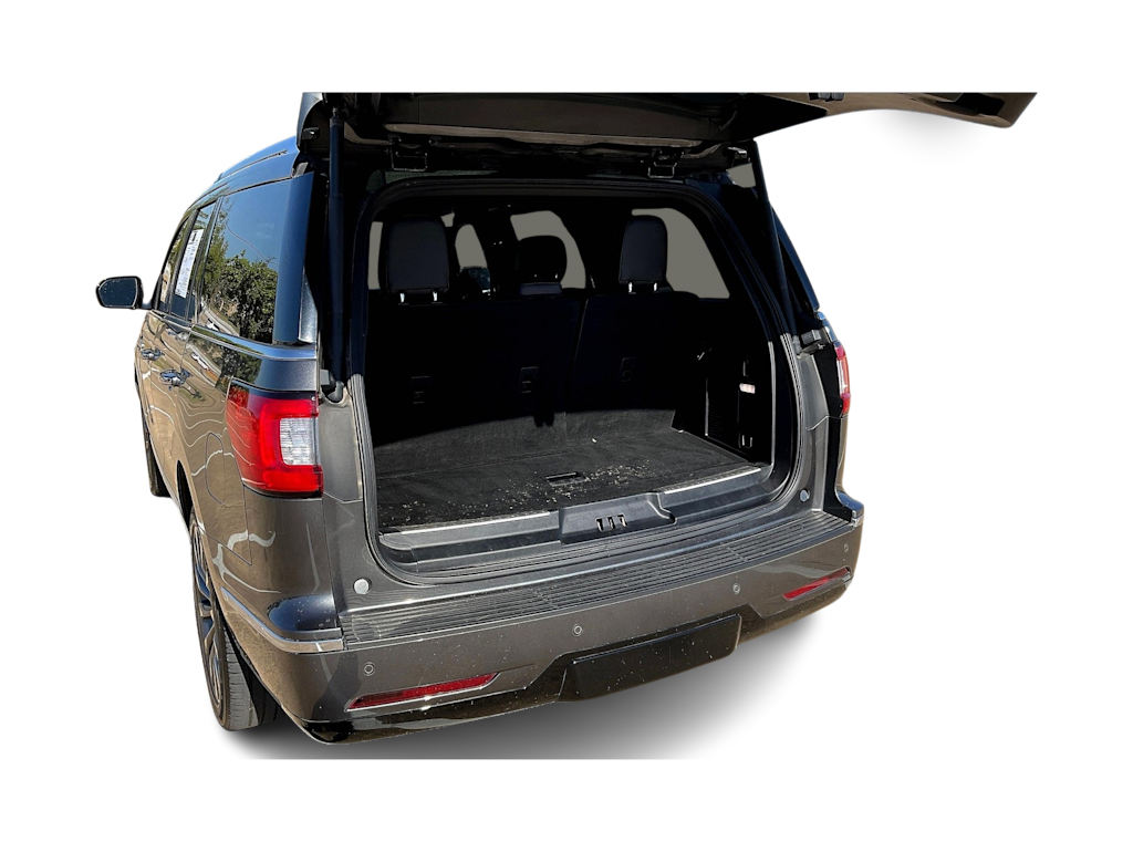 Thumbnail: 2018 Lincoln Navigator - 18