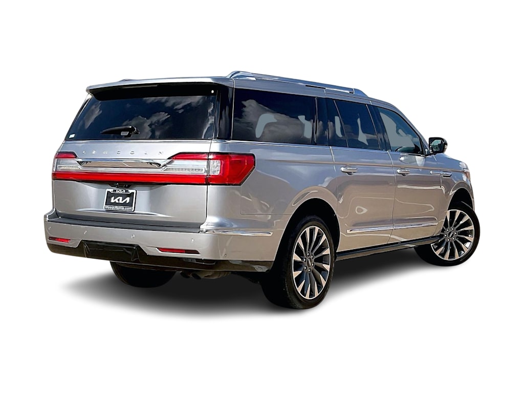 Thumbnail: 2020 Lincoln Navigator L - 20