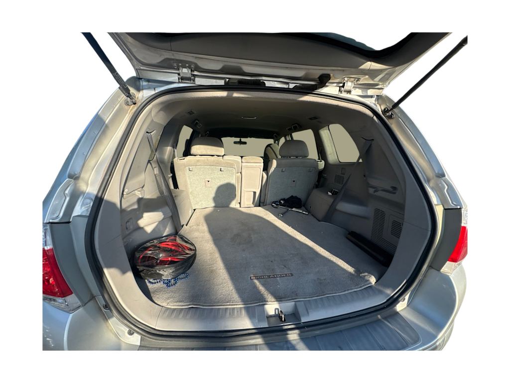 Thumbnail: 2011 Toyota Highlander - 8