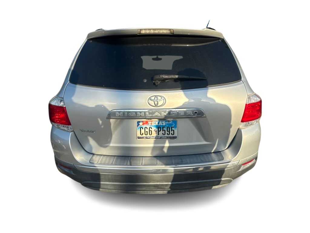 Thumbnail: 2011 Toyota Highlander - 3