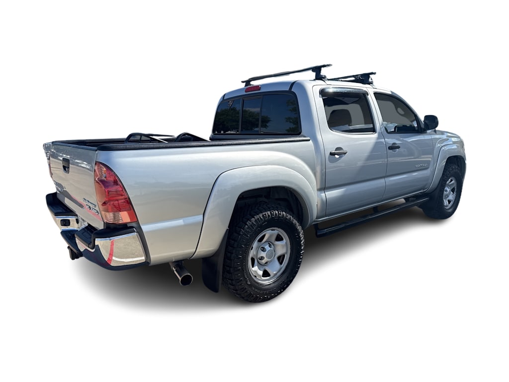 Thumbnail: 2006 Toyota Tacoma - 12