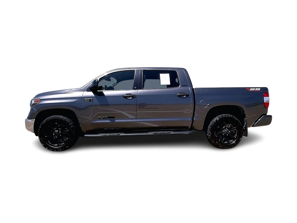 Thumbnail: 2021 Toyota Tundra - 3