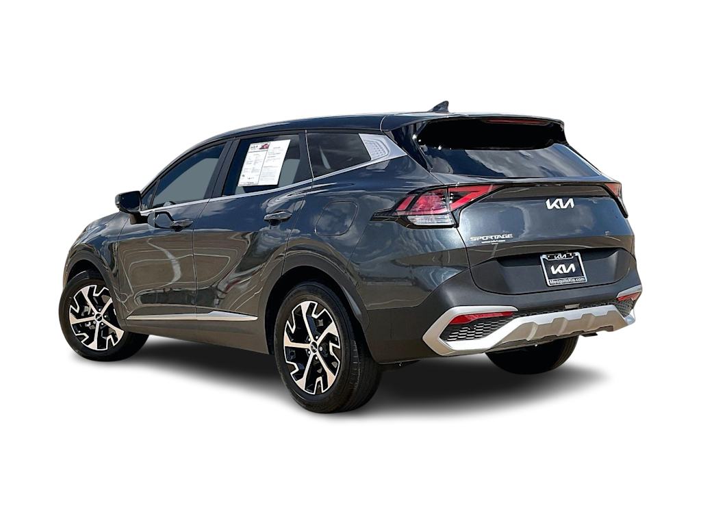 Thumbnail: 2023 Kia Sportage - 4