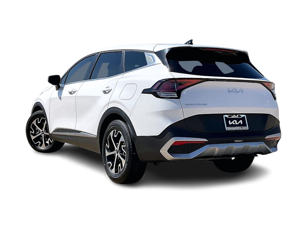 Thumbnail: 2024 Kia Sportage - 4