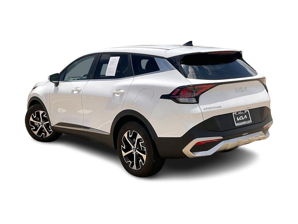 Thumbnail: 2024 Kia Sportage - 4