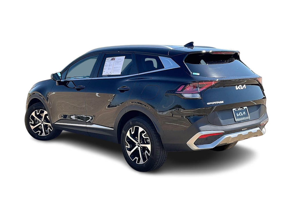 Thumbnail: 2023 Kia Sportage - 4