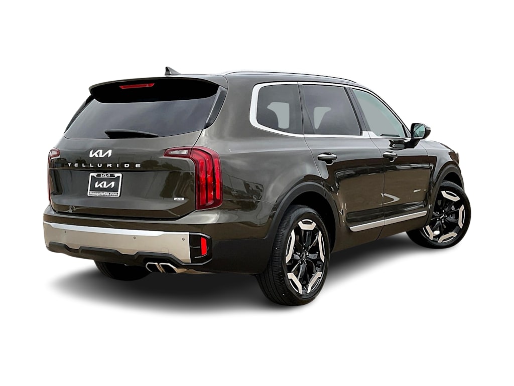 Thumbnail: 2023 Kia Telluride - 23