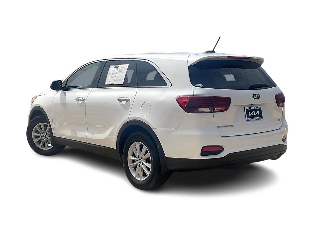 Thumbnail: 2020 Kia Sorento - 4