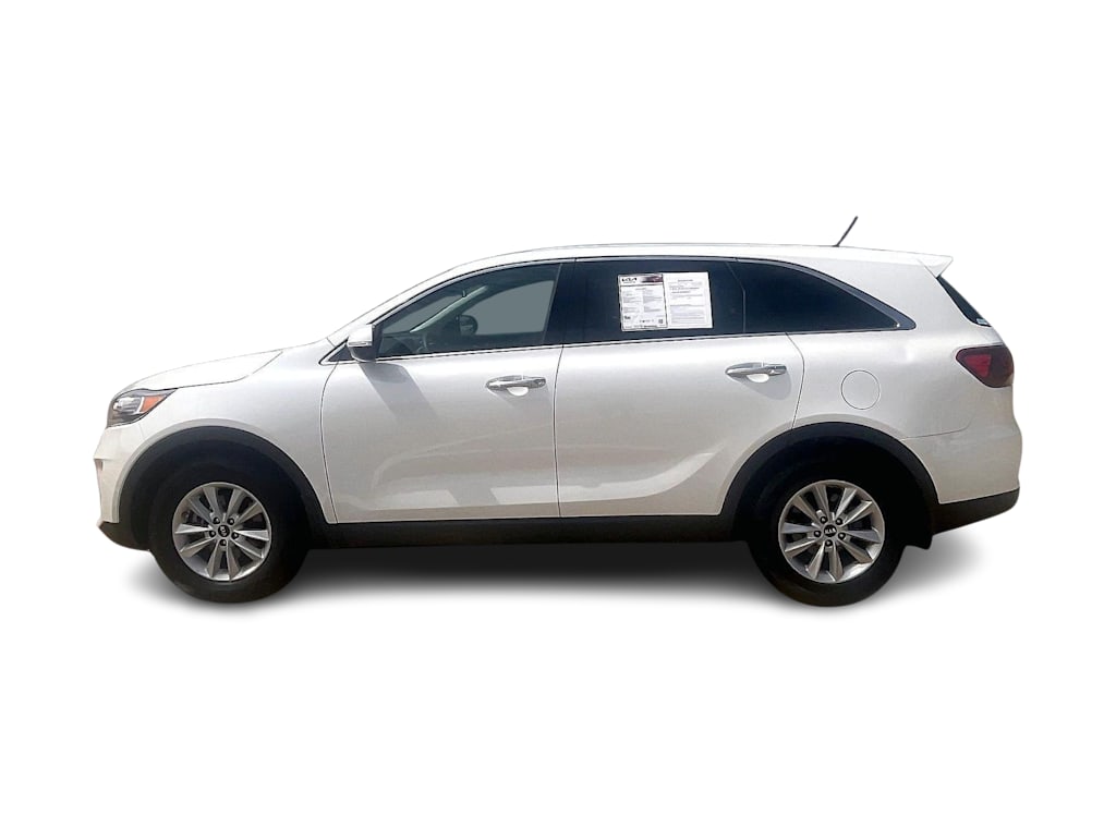 Thumbnail: 2020 Kia Sorento - 3