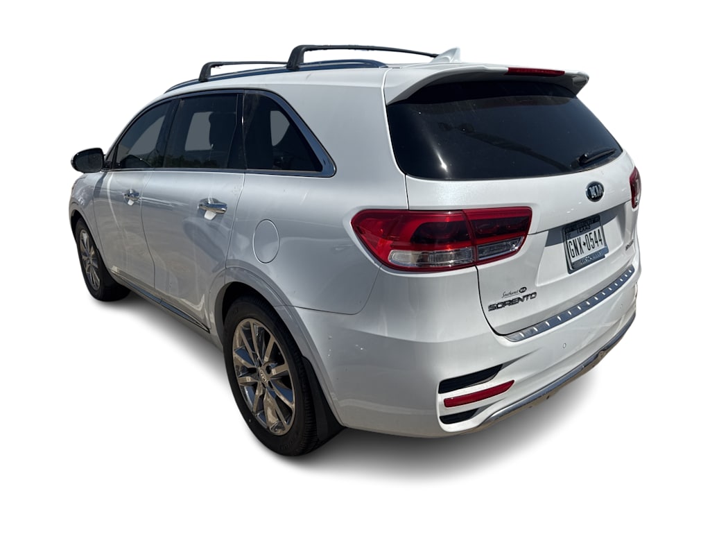 Thumbnail: 2016 Kia Sorento - 2
