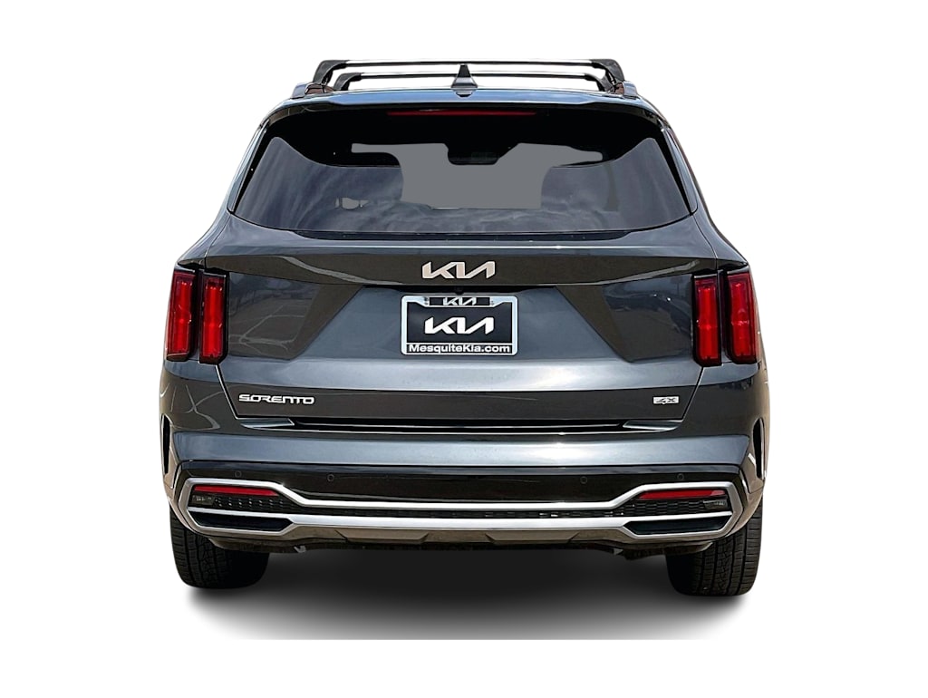 Thumbnail: 2023 Kia Sorento - 4