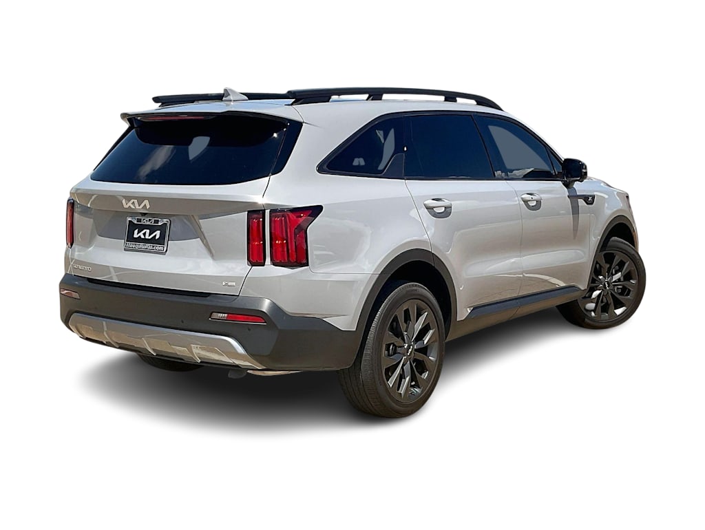 Thumbnail: 2023 Kia Sorento - 21