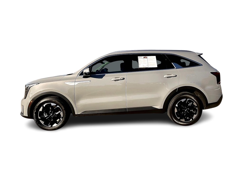 Thumbnail: 2025 Kia Sorento - 3