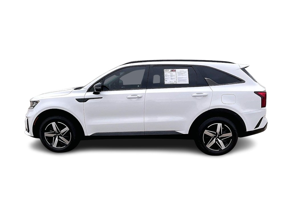 Thumbnail: 2023 Kia Sorento - 3