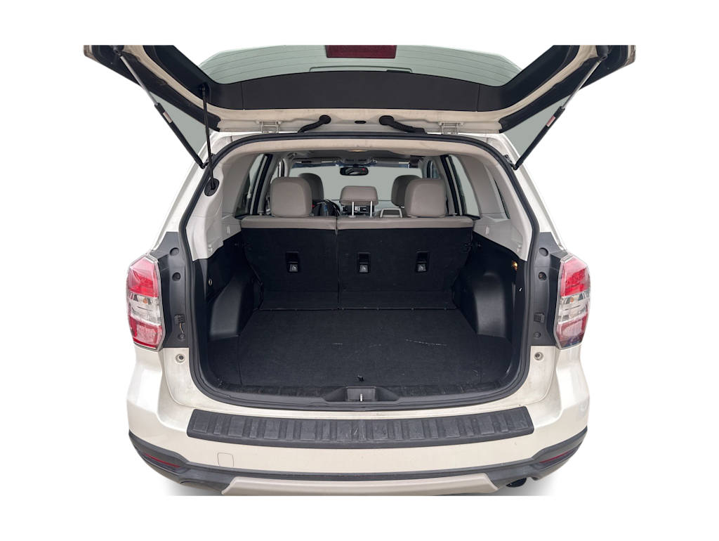Thumbnail: 2015 Subaru Forester - 10