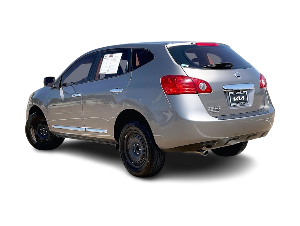 Thumbnail: 2015 Nissan Rogue - 4