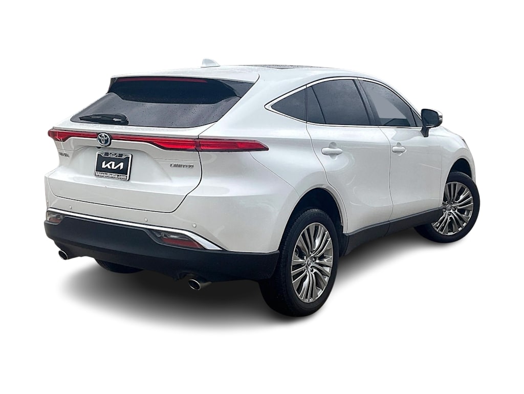 Thumbnail: 2023 Toyota Venza - 22