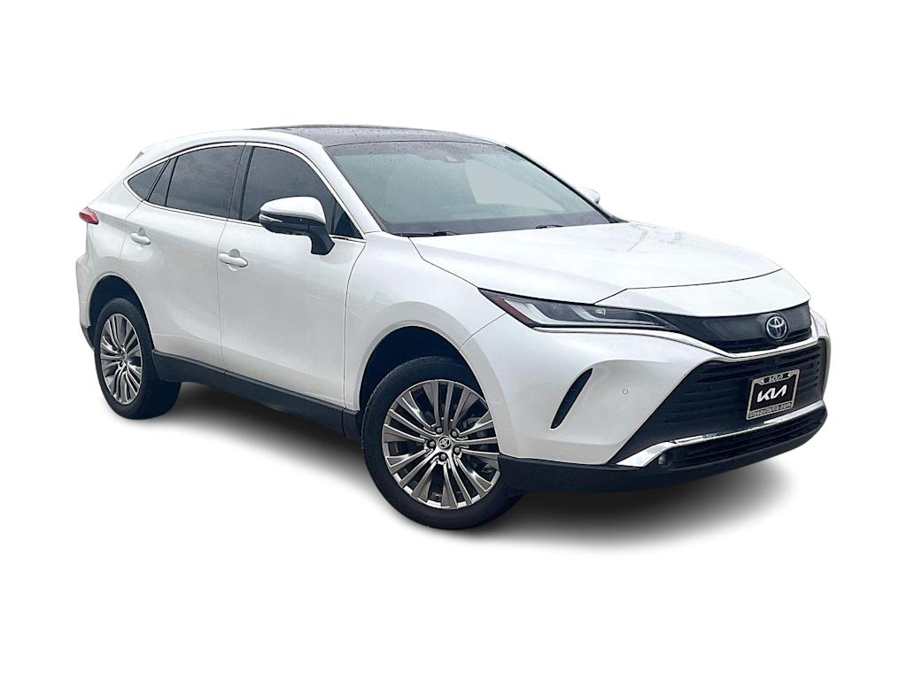 Thumbnail: 2023 Toyota Venza - 21