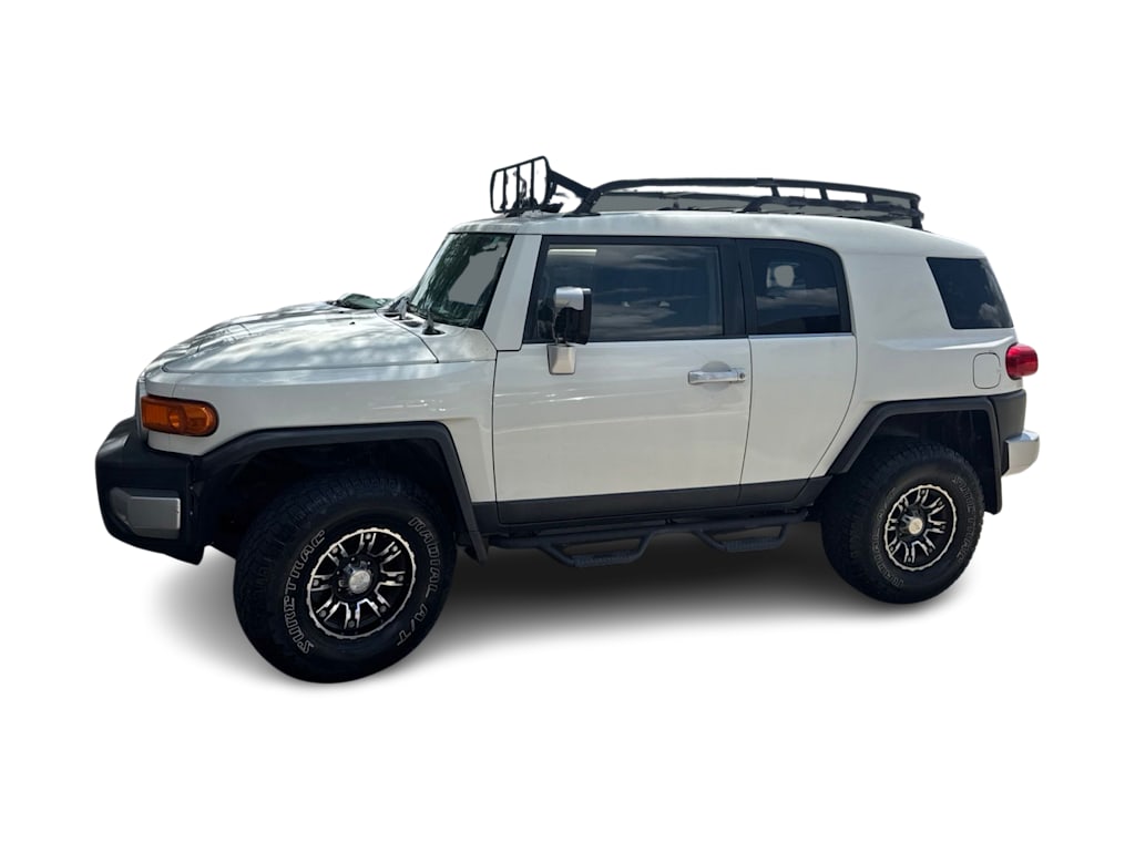 Thumbnail: 2010 Toyota FJ Cruiser - 2