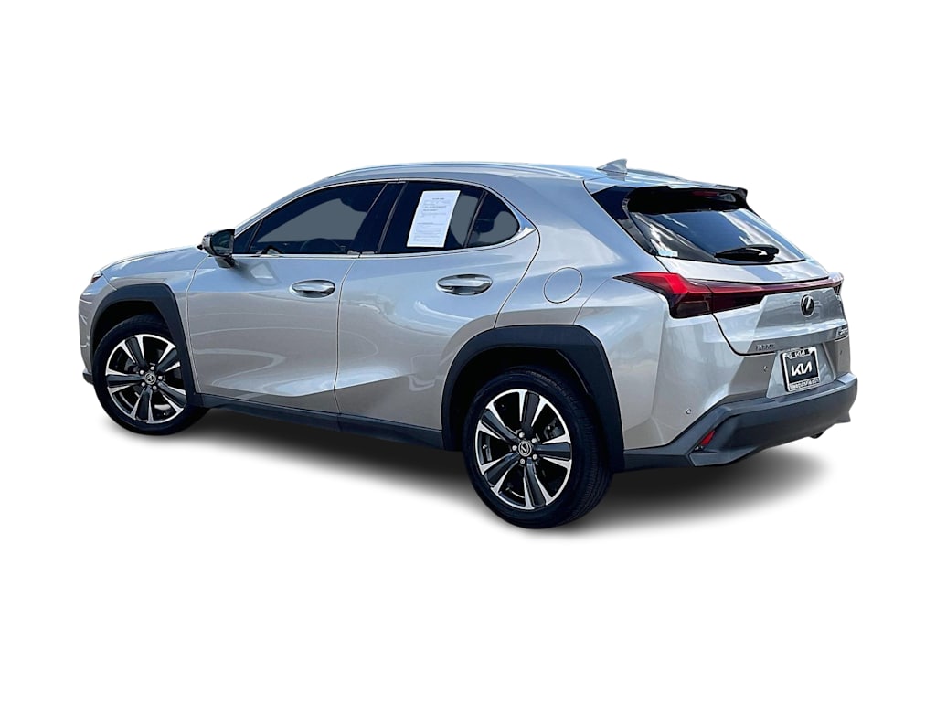 Thumbnail: 2020 Lexus UX - 4