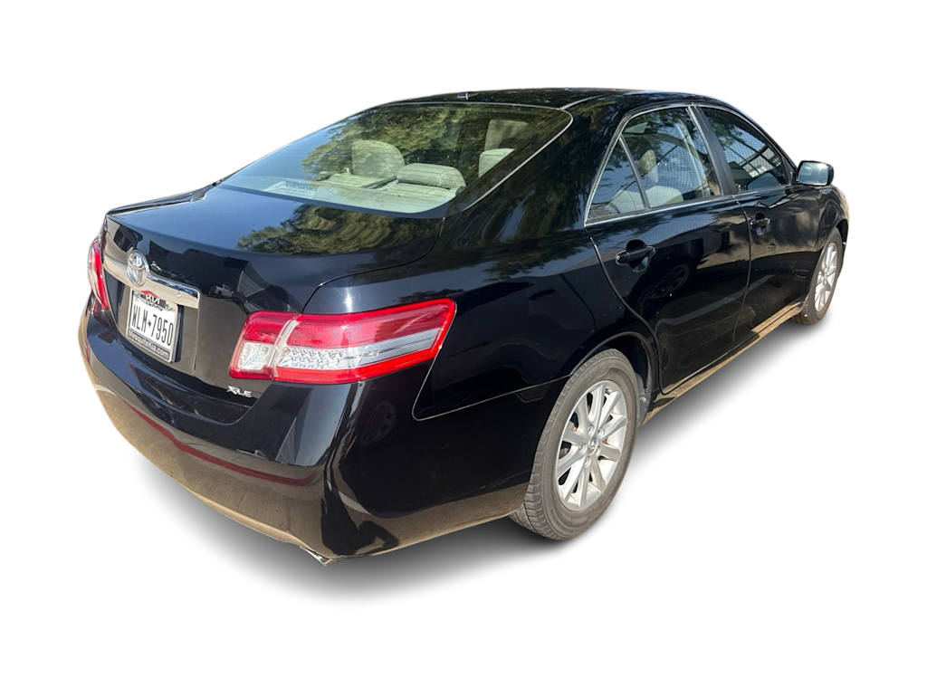 Thumbnail: 2010 Toyota Camry - 8