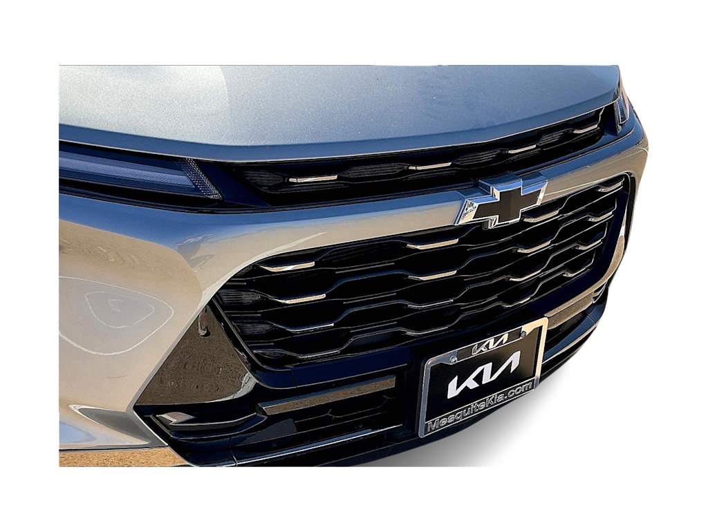 Thumbnail: 2025 Chevrolet Trax - 32