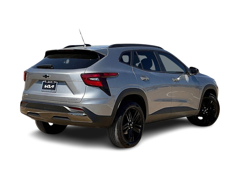 Thumbnail: 2025 Chevrolet Trax - 23