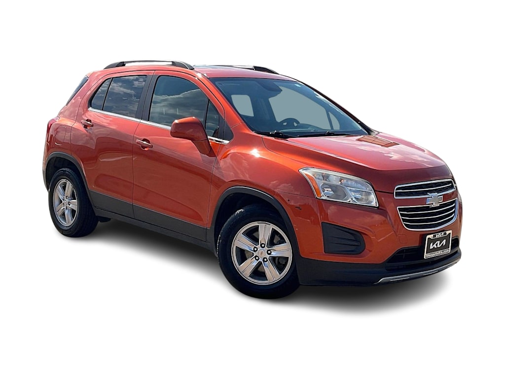 Thumbnail: 2015 Chevrolet Trax - 21