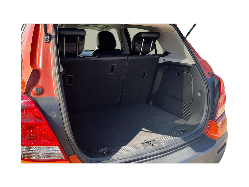 Thumbnail: 2015 Chevrolet Trax - 16