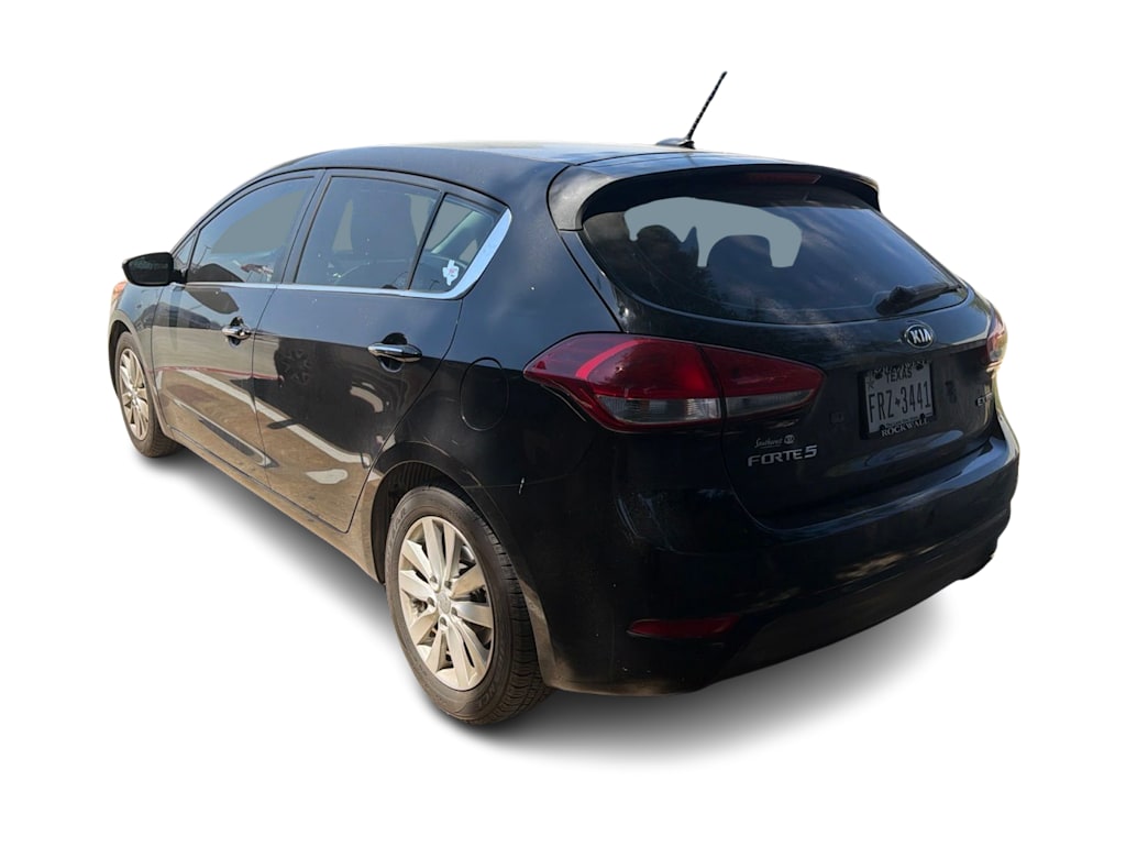 Thumbnail: 2014 Kia Forte - 3