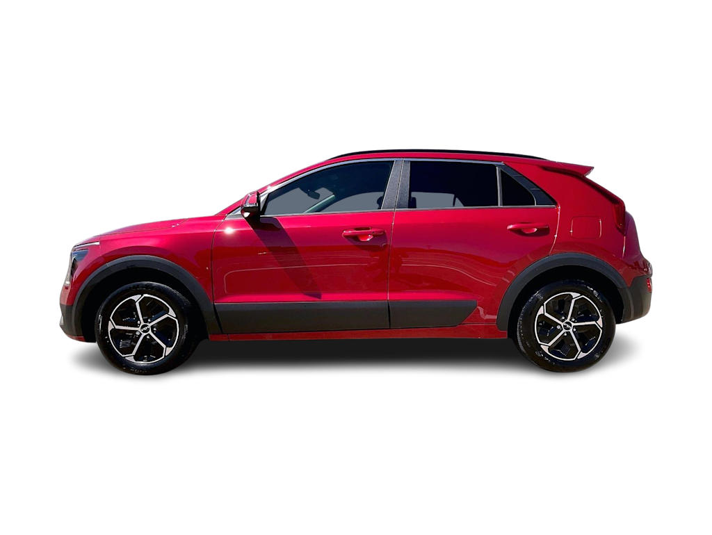 Thumbnail: 2023 Kia Niro - 3