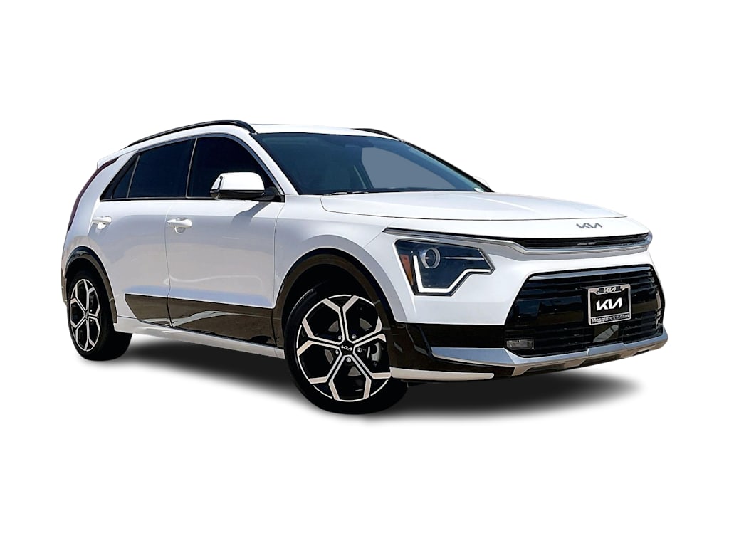 Thumbnail: 2023 Kia Niro - 21