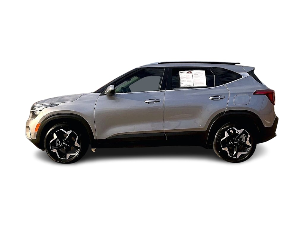 Thumbnail: 2024 Kia Seltos - 3