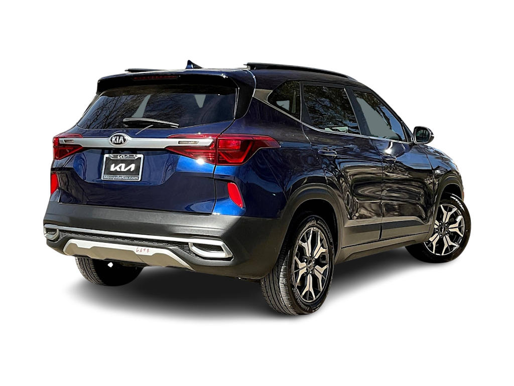 2022 Kia Seltos EX 22